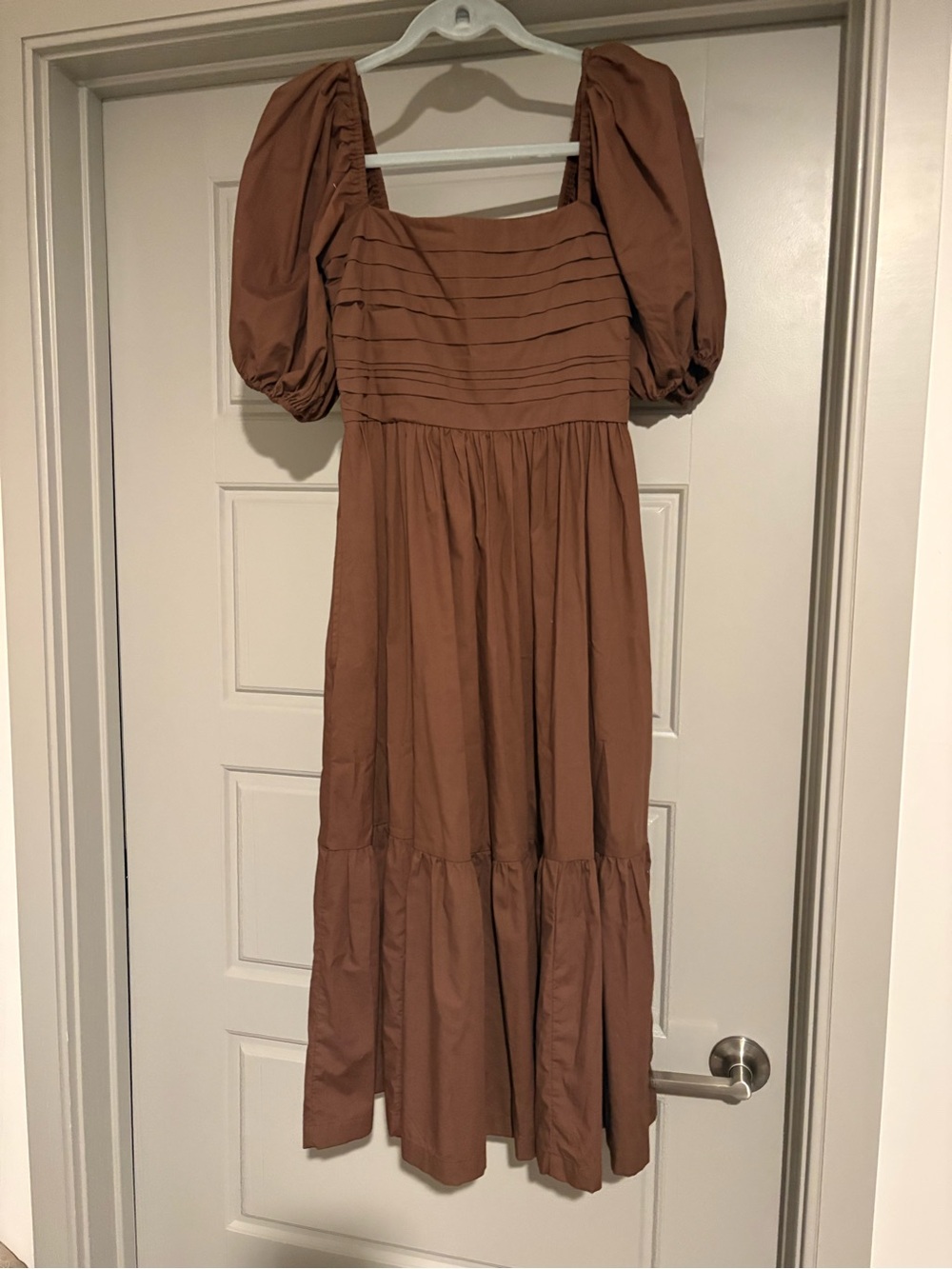 Abercrombie & Fitch Puff-Sleeve Tiered Midi Dress in Brown